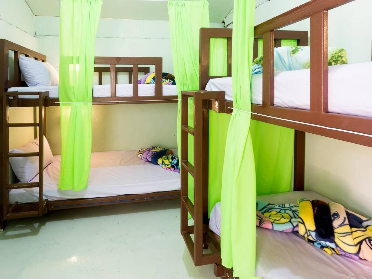 On The Beach Hotel Koh Lanta Exterior photo
